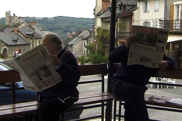 Ici Najac, à vous la terre : Photo Jean-Henri Meunier