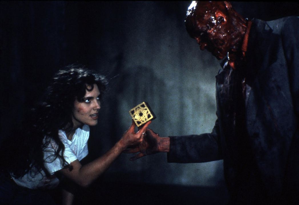 Hellraiser le pacte : Photo Ashley Laurence, Clive Barker, Oliver Smith