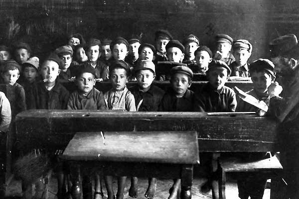 Les Films documentaires du Centre Simon Wiesenthal : Photo