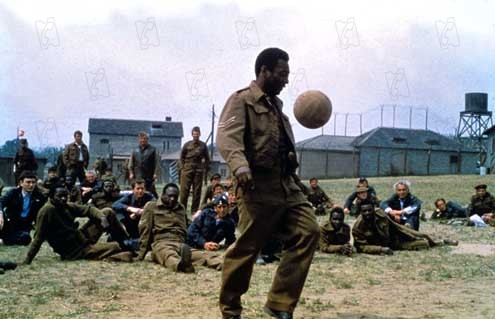 A nous la victoire : Photo John Huston, Pelé
