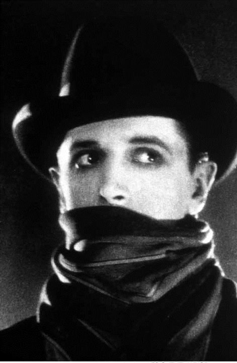 The Lodger: A Story of the London Fog : Photo Alfred Hitchcock, Ivor Novello