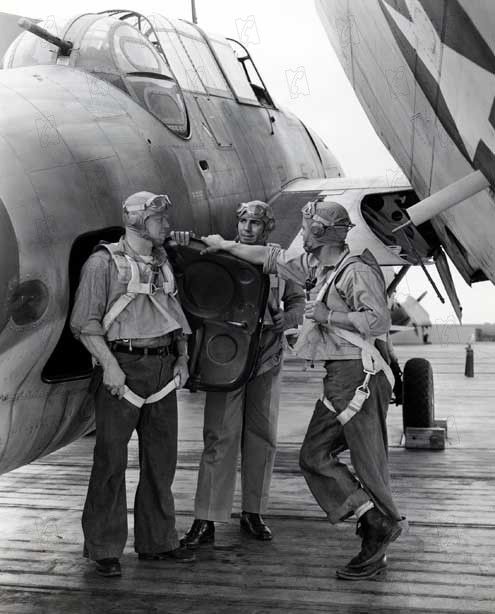 Le Porte-avions X : Photo Henry Hathaway