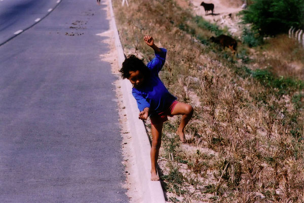 Puisque nous sommes nés : Photo Jean-Pierre Duret, Andréa Santana