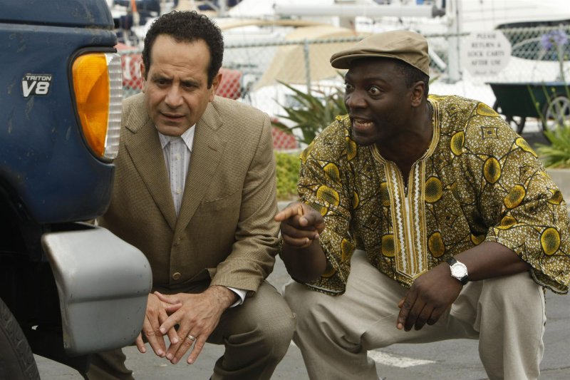 Photo Adewale Akinnuoye-Agbaje, Tony Shalhoub