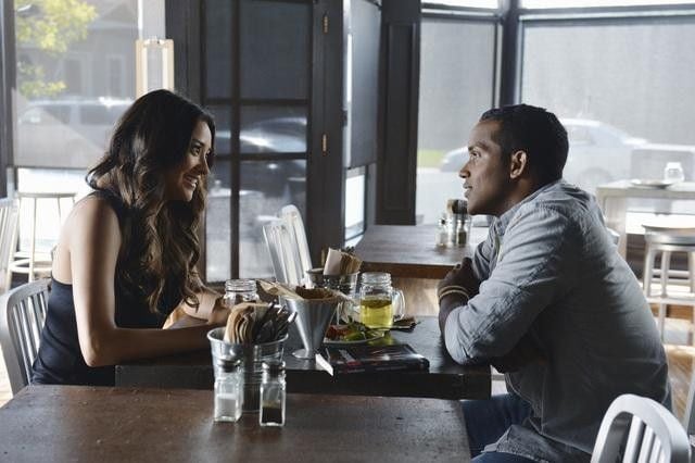 Pretty Little Liars : Photo Shay Mitchell, Sterling Sulieman