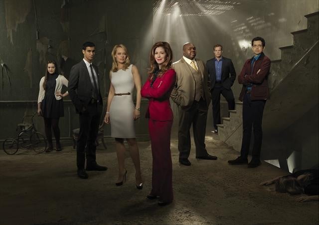 Photo Mary Mouser, Mark Valley, Geoffrey Arend, Windell Middlebrooks, Elyes Gabel, Dana Delany, Jeri Ryan