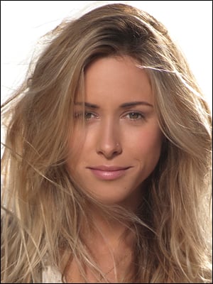 Affiche Gillian Zinser