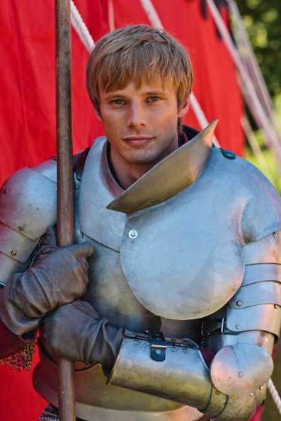 Merlin : Photo Bradley James (II)