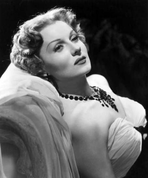 Photo Rhonda Fleming