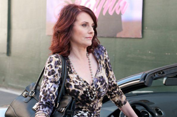 Up All Night : Photo Megan Mullally