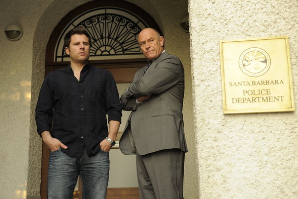 Psych : Enquêteur malgré lui : Photo Corbin Bernsen, James Roday Rodriguez