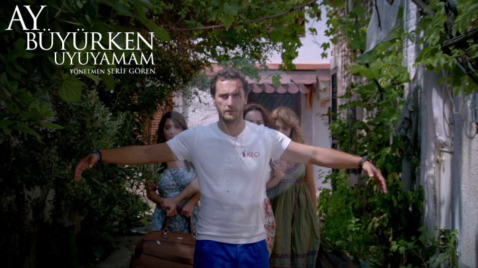 Ay Büyürken Uyuyamam : Photo