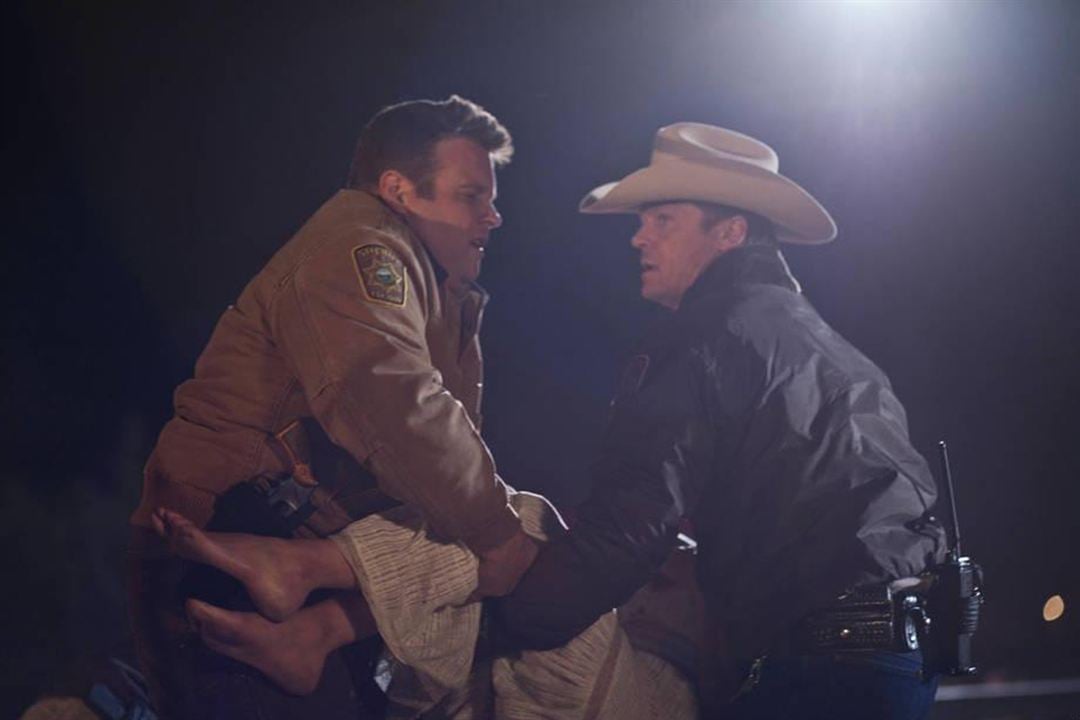 Longmire : Photo Bailey Chase, Adam Bartley