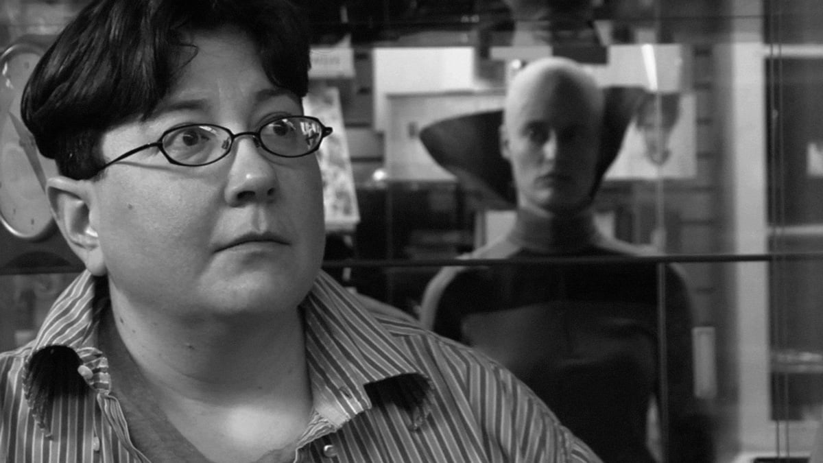 Codependent Lesbian Space Alien Seeks Same : Photo