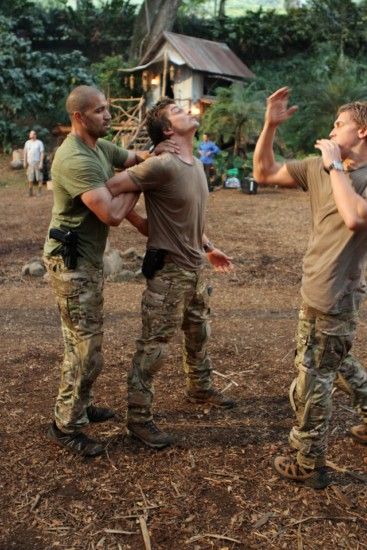 Last Resort : Photo Daniel Lissing