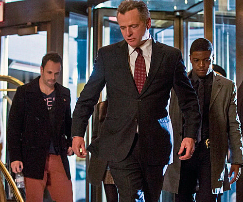 Elementary : Photo Jon Michael Hill, Aidan Quinn, Jonny Lee Miller