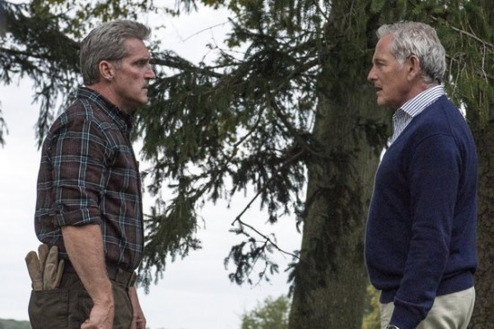 Deception : Photo James Colby, Victor Garber