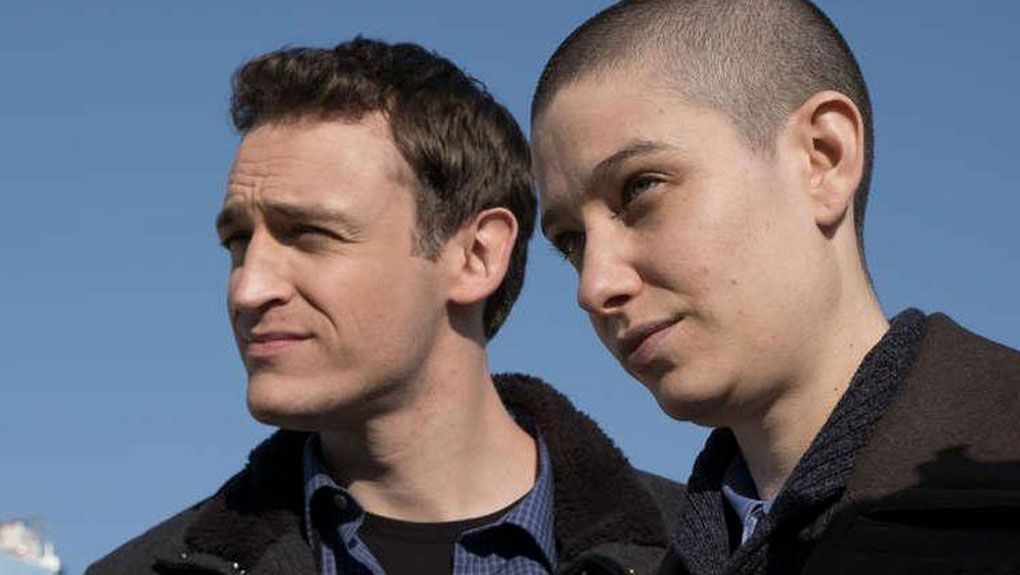 Les Enquêtes De Dan Sommerdahl Saison 2 Billions : La saison 2 ouvre la voie au premier personnage non-binaire