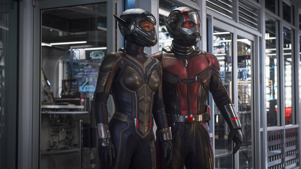 Ant-Man et la Guêpe en costumes !