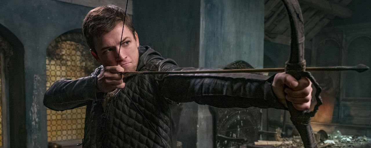robin des bois on etait sur le tournage du film avec taron egerton jamie foxx et jamie dornan actus cine allocine