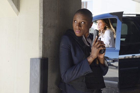 Killer Women (2014) : Photo Aisha Hinds, Tricia Helfer