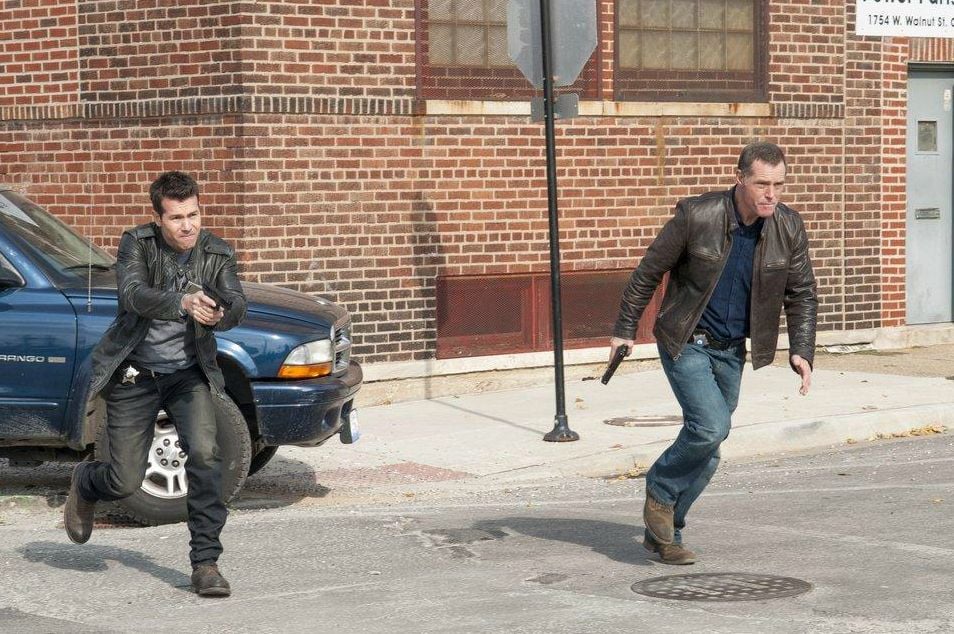 Chicago Police Department : Photo Jon Seda, Jason Beghe