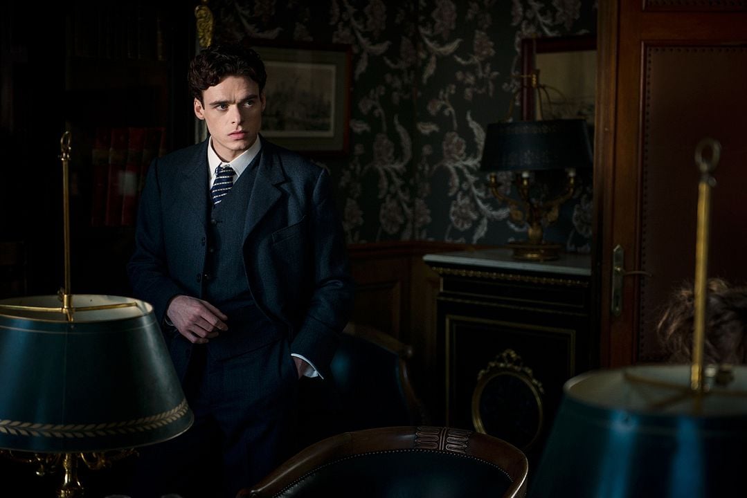 Une Promesse : Photo Rebecca Hall, Richard Madden