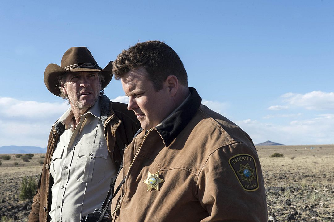 Longmire : Photo Adam Bartley, Robert Taylor (II)