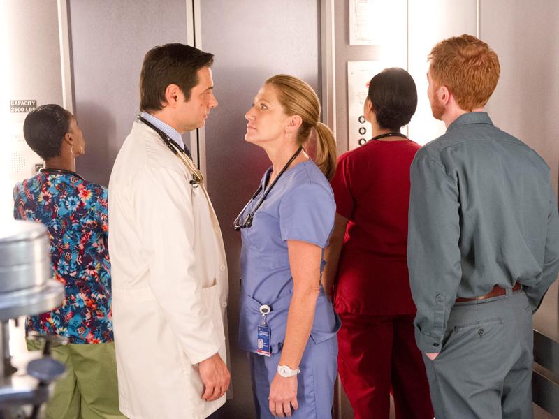 Nurse Jackie : Photo Edie Falco, Adam Ferrara