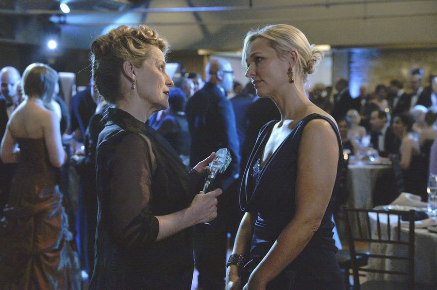 Covert Affairs : Photo Kari Matchett