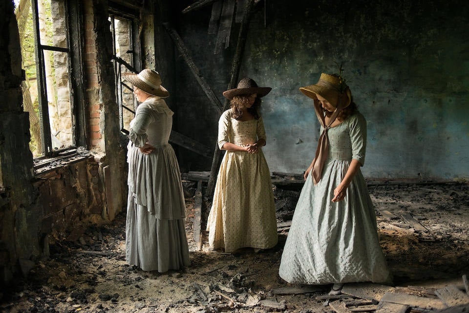 Les Sœurs bien-aimées : Photo Hannah Herzsprung, Claudia Messner, Henriette Confurius