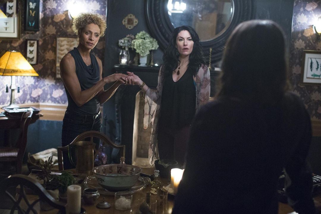 Witches of East End : Photo Mädchen Amick, Michelle Hurd