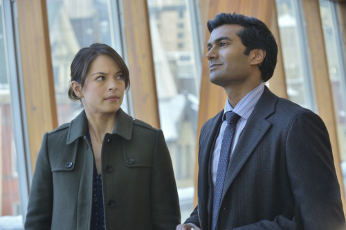 Beauty and The Beast (2012) : Photo Sendhil Ramamurthy, Kristin Kreuk