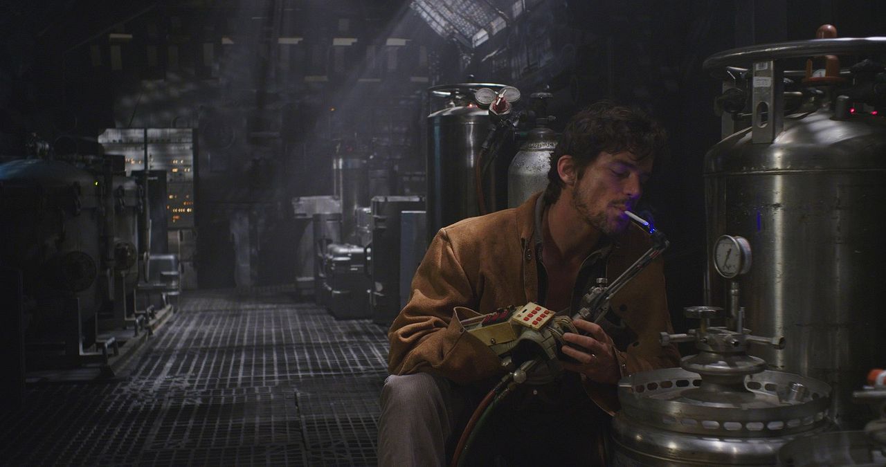 Space Station 76 : Photo Matt Bomer