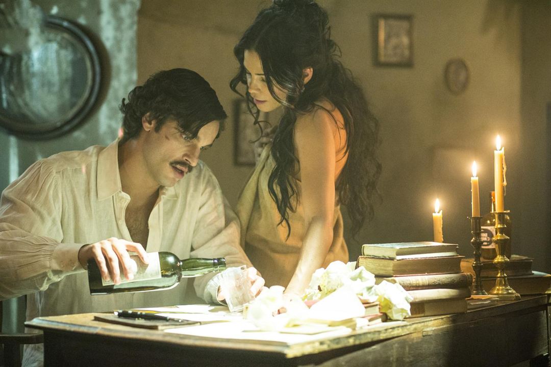 Witches of East End : Photo Daniel Ditomasso, Jenna Dewan