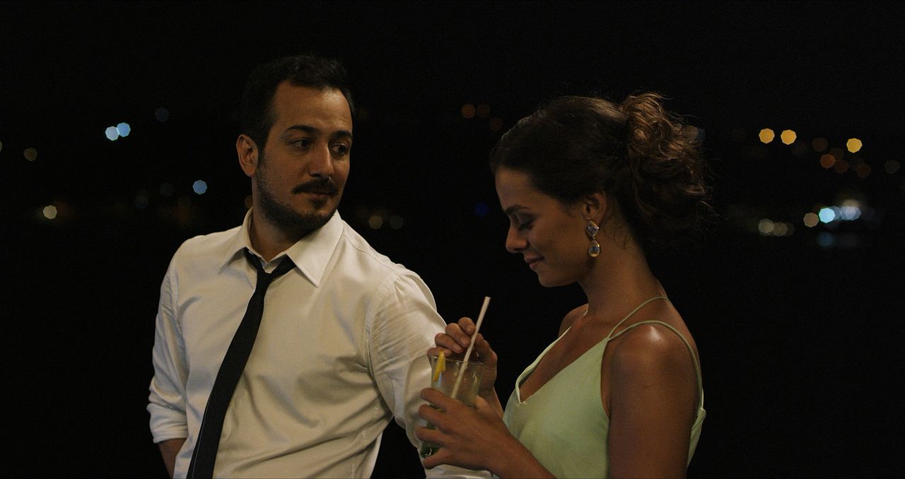 Photo Sarp Apak, Özge Özpirinçci