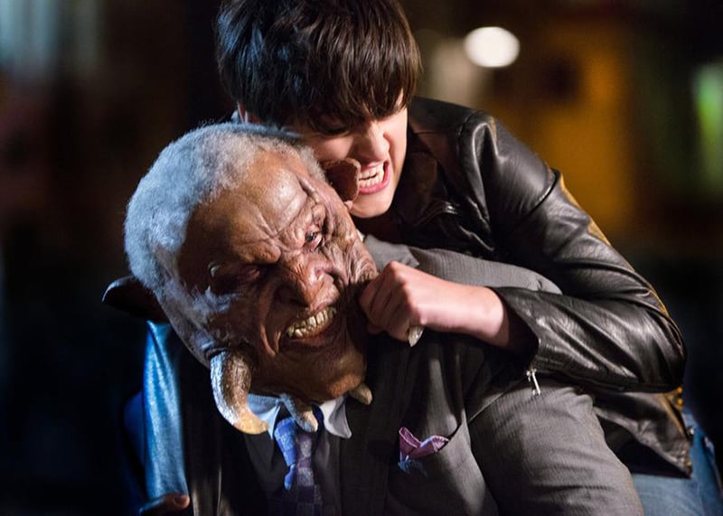 Grimm : Photo Ron Canada, Jacqueline Toboni