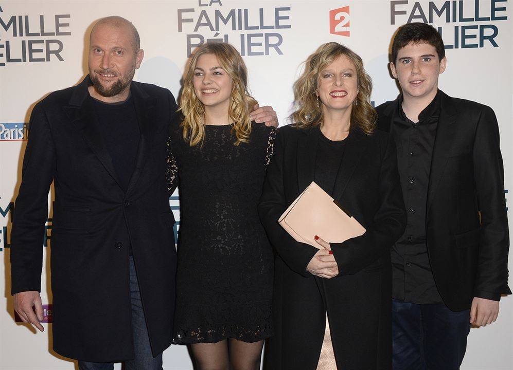 La Famille Bélier : Photo promotionnelle Luca Gelberg, François Damiens, Karin Viard, Louane Emera