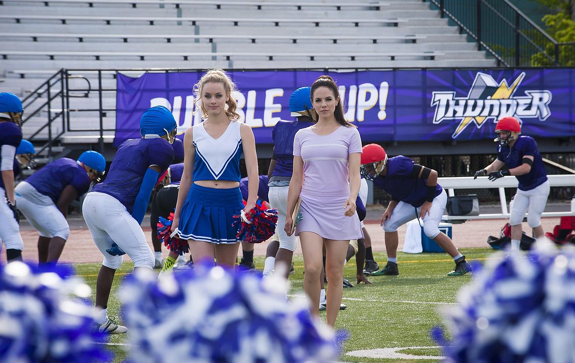 Lost Girl : Photo Anna Silk, Rachel Skarsten