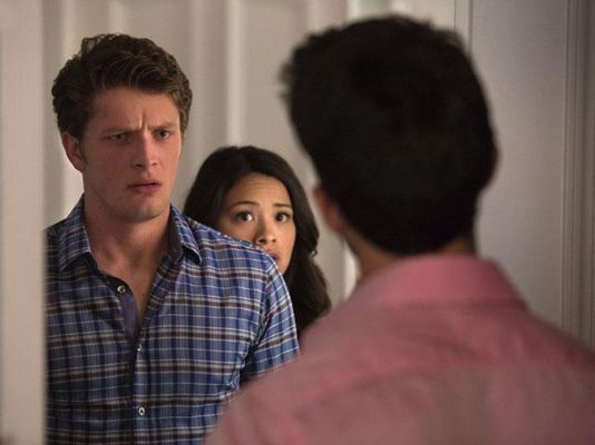 Jane The Virgin : Photo Brett Dier, Gina Rodriguez