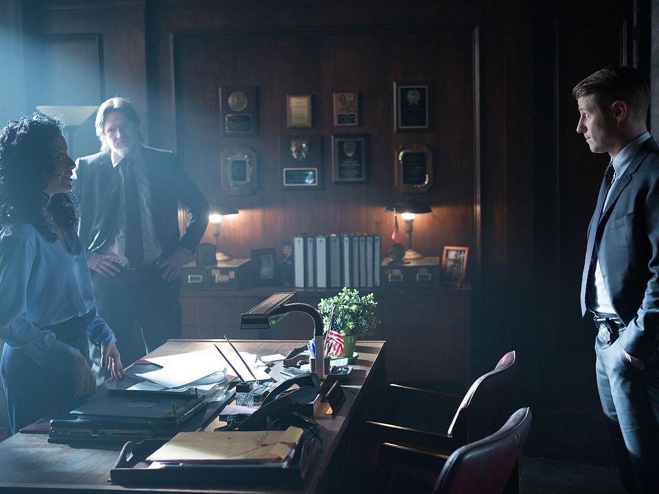 Gotham (2014) : Photo Zabryna Guevara, Ben McKenzie, Donal Logue