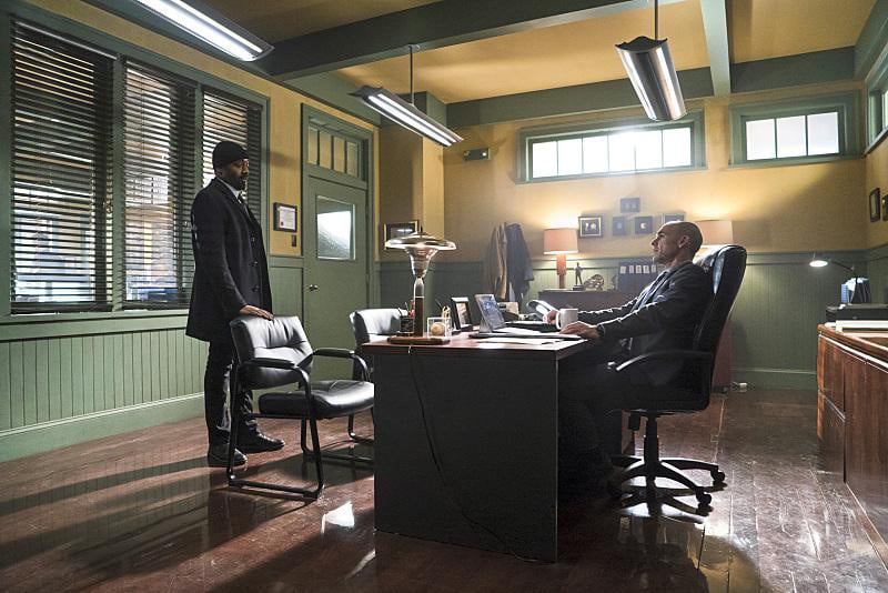 Flash (2014) : Photo Paul Blackthorne, Jesse L. Martin