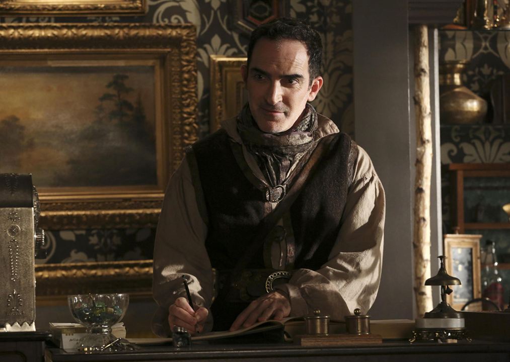 Once Upon a Time : Photo Patrick Fischler