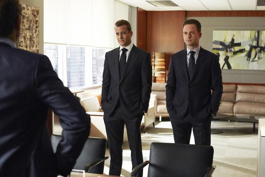 Suits : avocats sur mesure : Photo Patrick J. Adams, Rick Hoffman