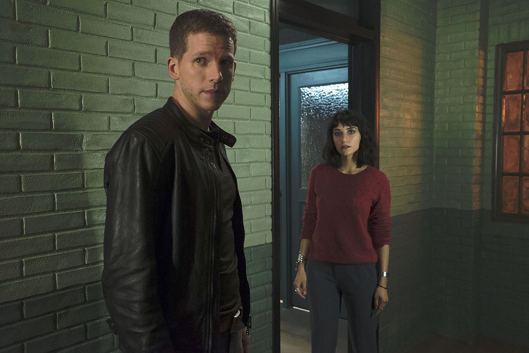 Minority Report : Photo Stark Sands, Sheila Vand