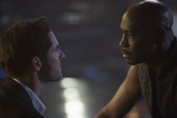 Lucifer : Photo Tom Ellis, D.B. Woodside