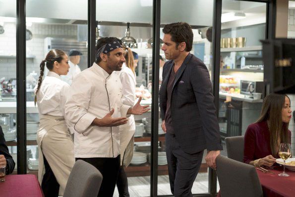Grandfathered : Photo John Stamos, Ravi Patel