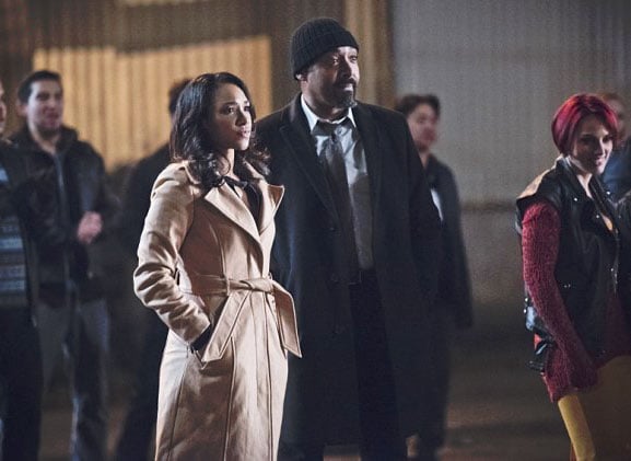 Flash (2014) : Photo Jesse L. Martin, Candice Patton