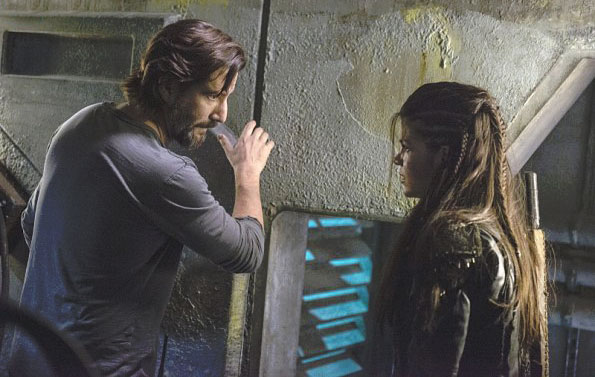 Les 100 : Photo Henry Ian Cusick, Marie Avgeropoulos