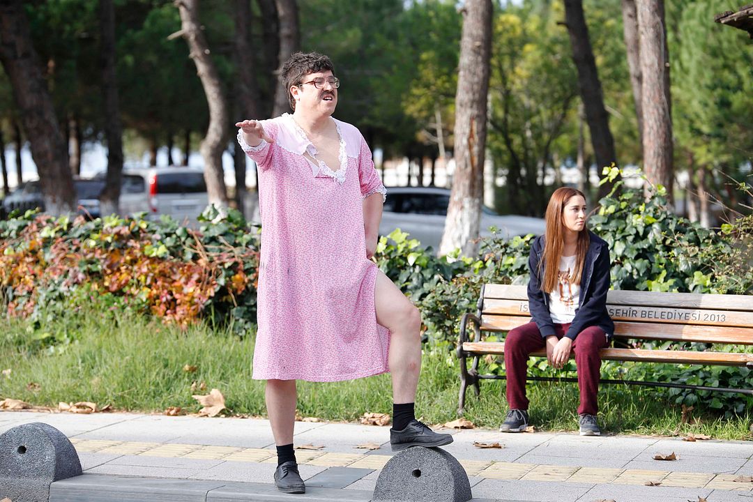 Küçük Esnaf : Photo Zeynep Koçak, İbrahim Büyükak